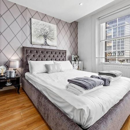 3 Bedroom Apartment In Haymarket Central London Sleep 10 Hy2 Exteriér fotografie