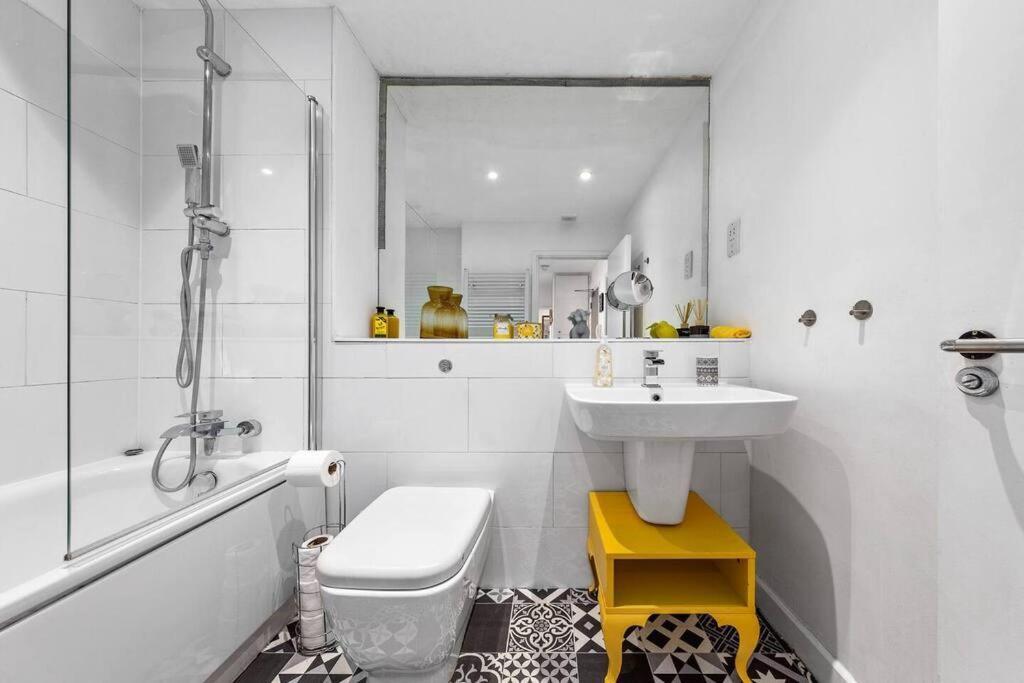 3 Bedroom Apartment In Haymarket Central London Sleep 10 Hy2 Exteriér fotografie