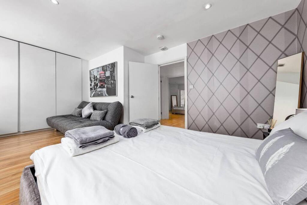 3 Bedroom Apartment In Haymarket Central London Sleep 10 Hy2 Exteriér fotografie