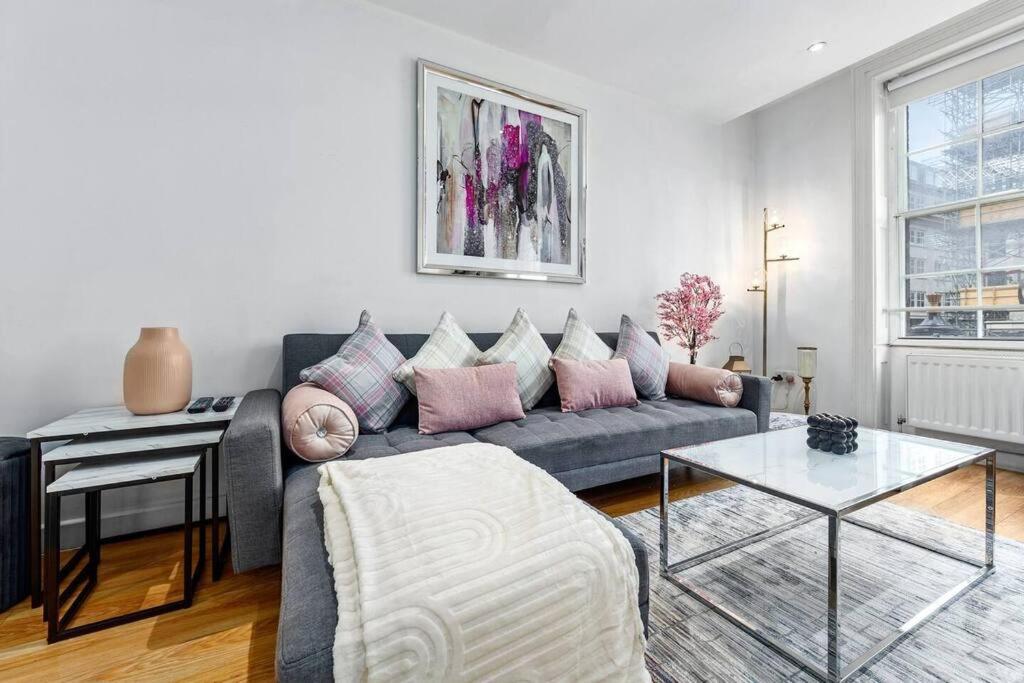 3 Bedroom Apartment In Haymarket Central London Sleep 10 Hy2 Exteriér fotografie